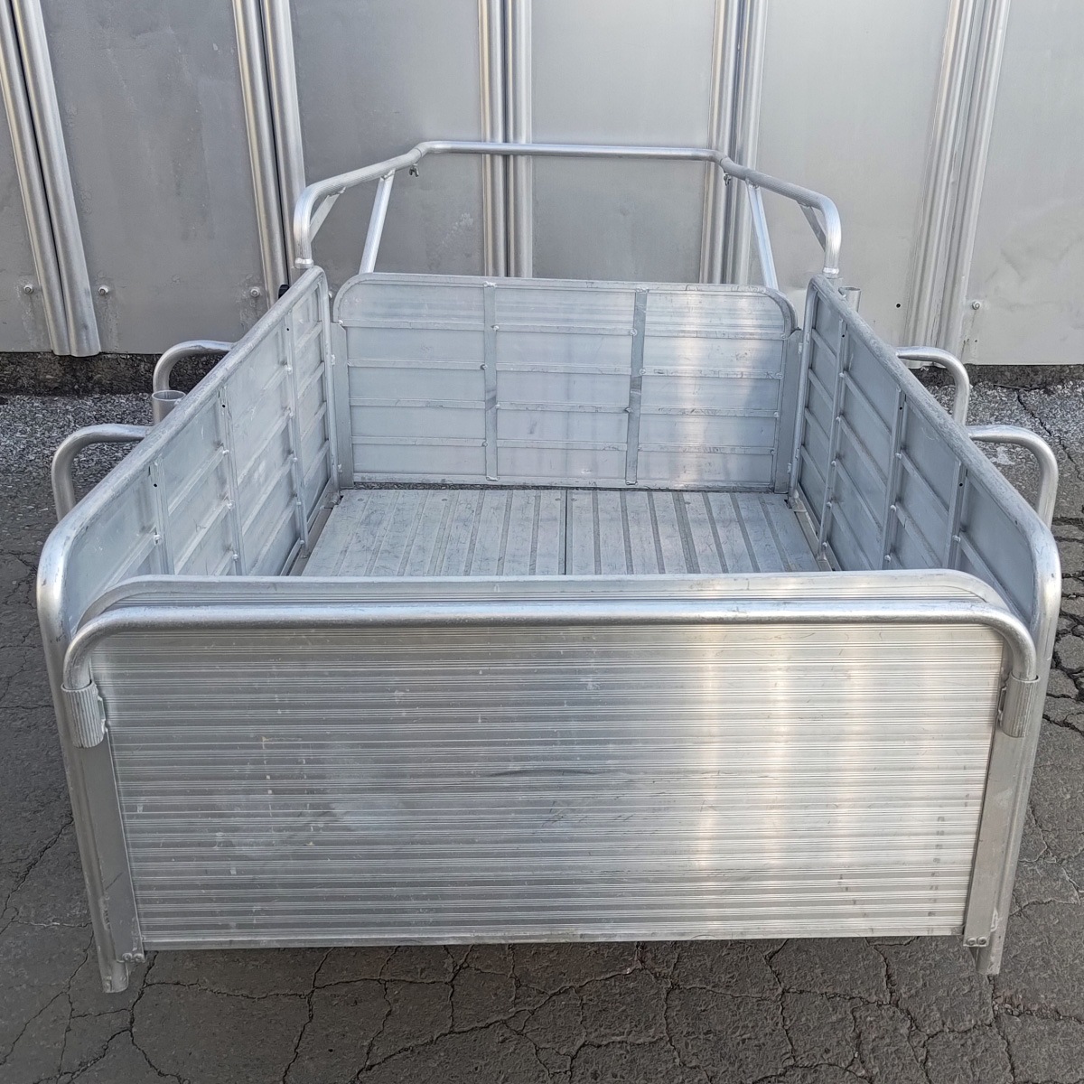 【中古】リアカー 折りたたみ アルミリヤカー 軽量 ノーパンクタイヤ PHC-150