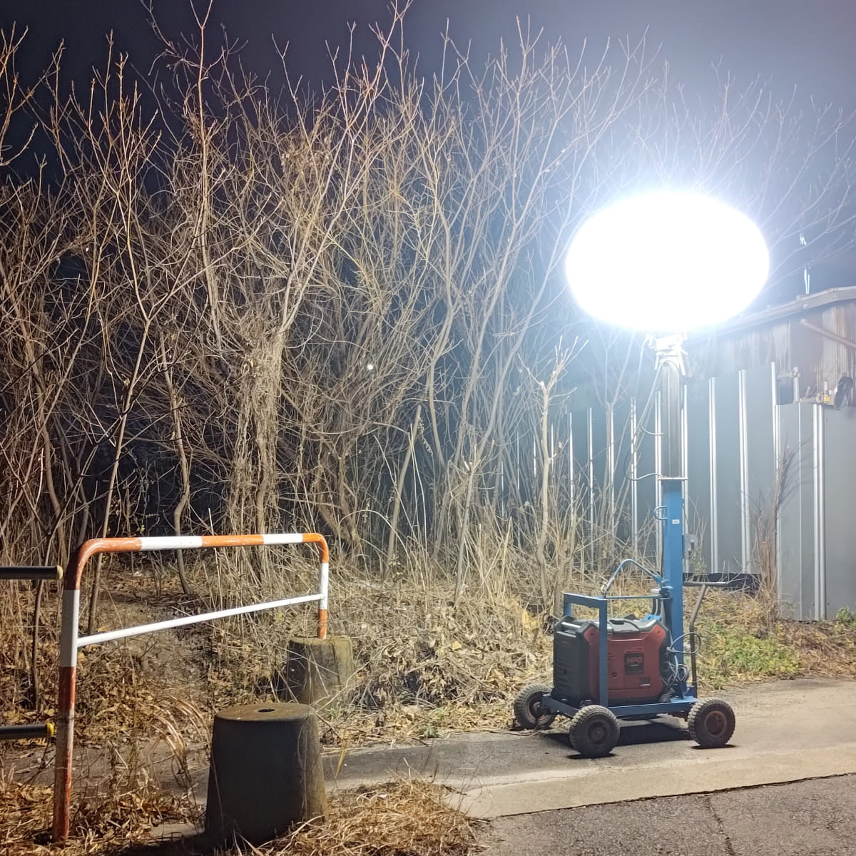 セット売り】バルーンライト 投光器 テラスター仕様 ＋ 発電機 【中古