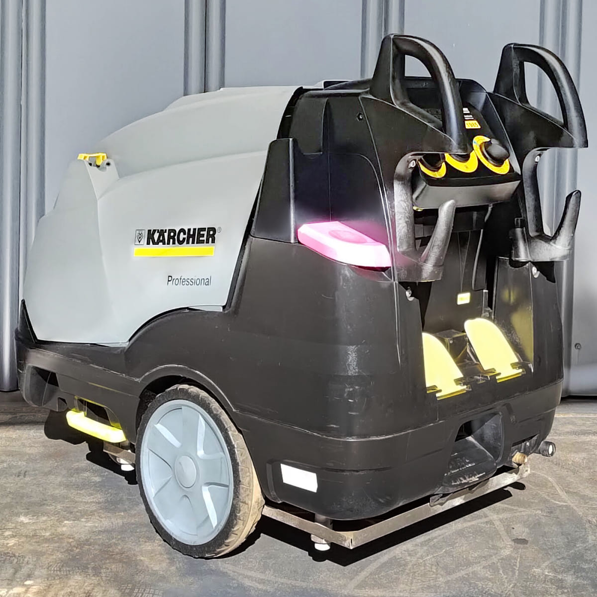 動画】Karcher ケルヒャー 温水 高圧洗浄機 HDS8/17M 200V 50Hz 凍結