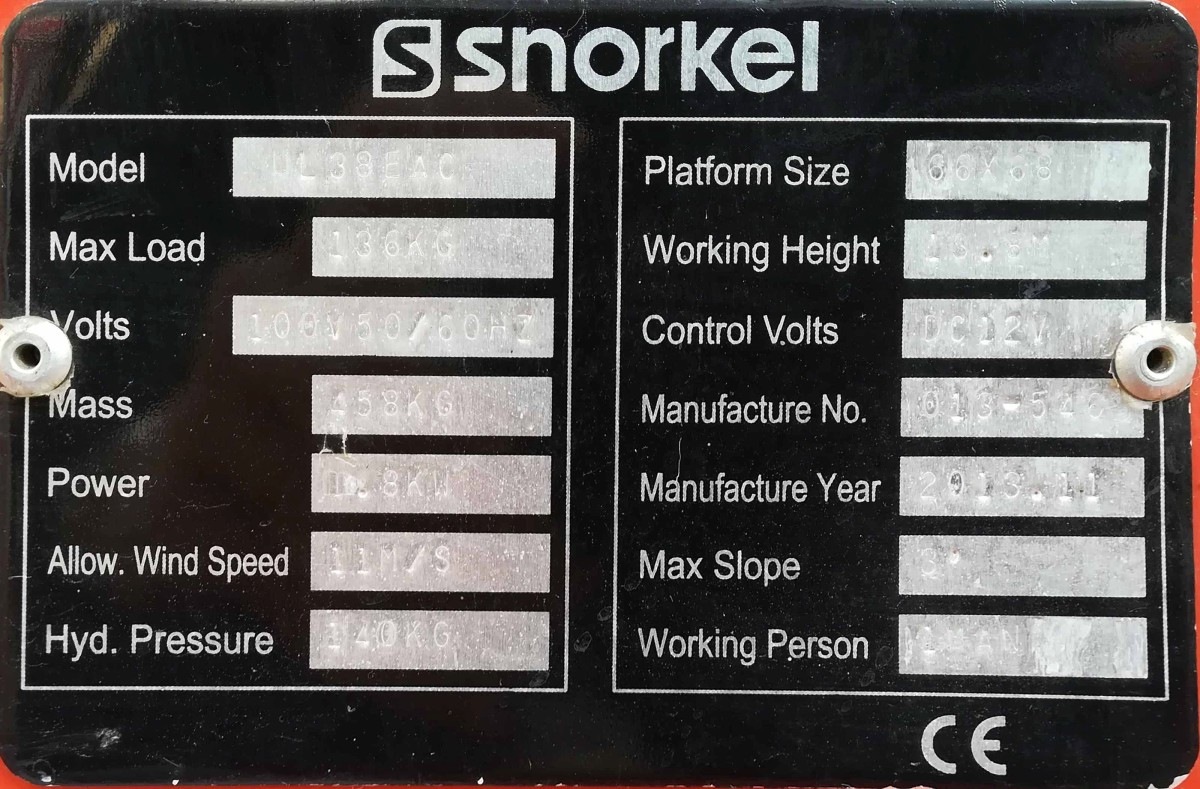 スノーケル パーソナルリフト 高所作業台 電動リフト UL-38E【中古】