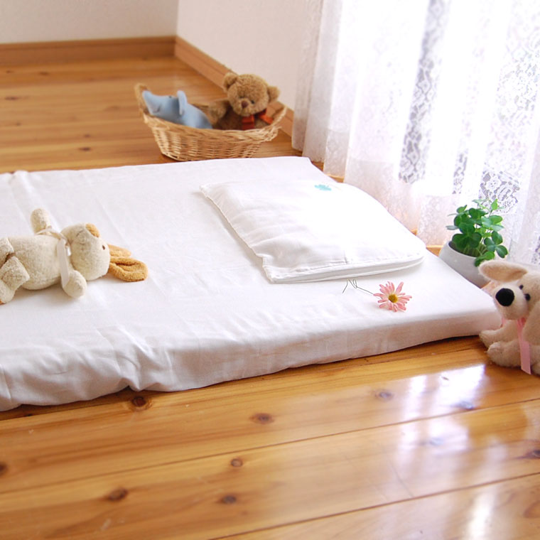 ̵ź�å̡��ǥ����åȥ�(R)3�ť����� �٥ӡ���󥿥å������� �ե��åȥ����� �̾掠����70��120cm���ߥ˥�����60��90cm<br />�����ƥå���Class1ǧ�����ʤǰ¿�����