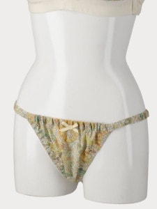 【残りわずか】リバティフラワーペイズリーストリングショーツ　イエロー