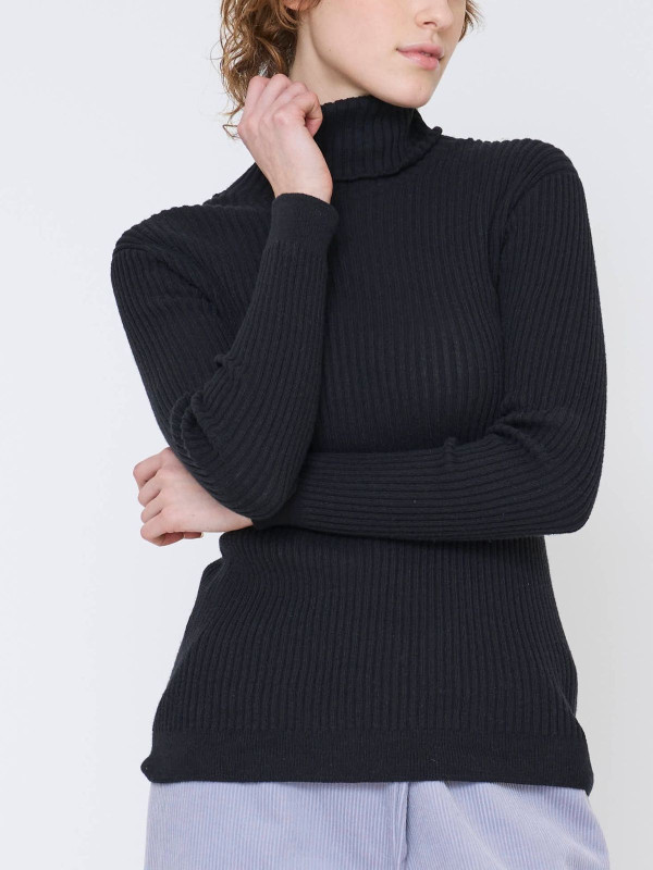 画像：【シリーズ商品2点以上で10%OFF】再入荷｜コットンエアリーリブタートルネックトップス　ブラック