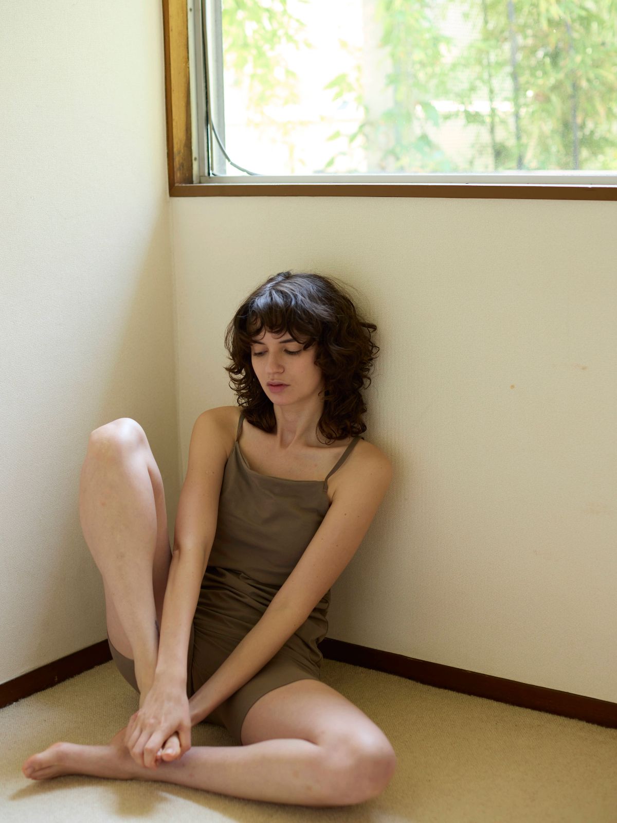 コンフォートスクエアカップ付きキャミ　ベージュ