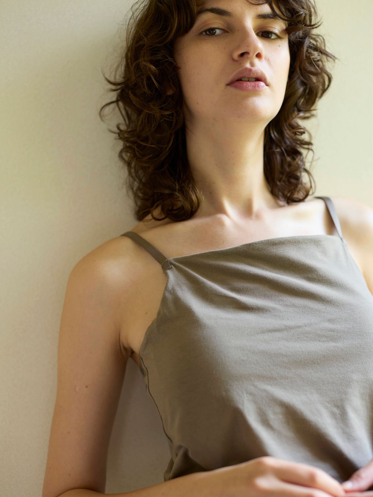 コンフォートスクエアカップ付きキャミ　ベージュ