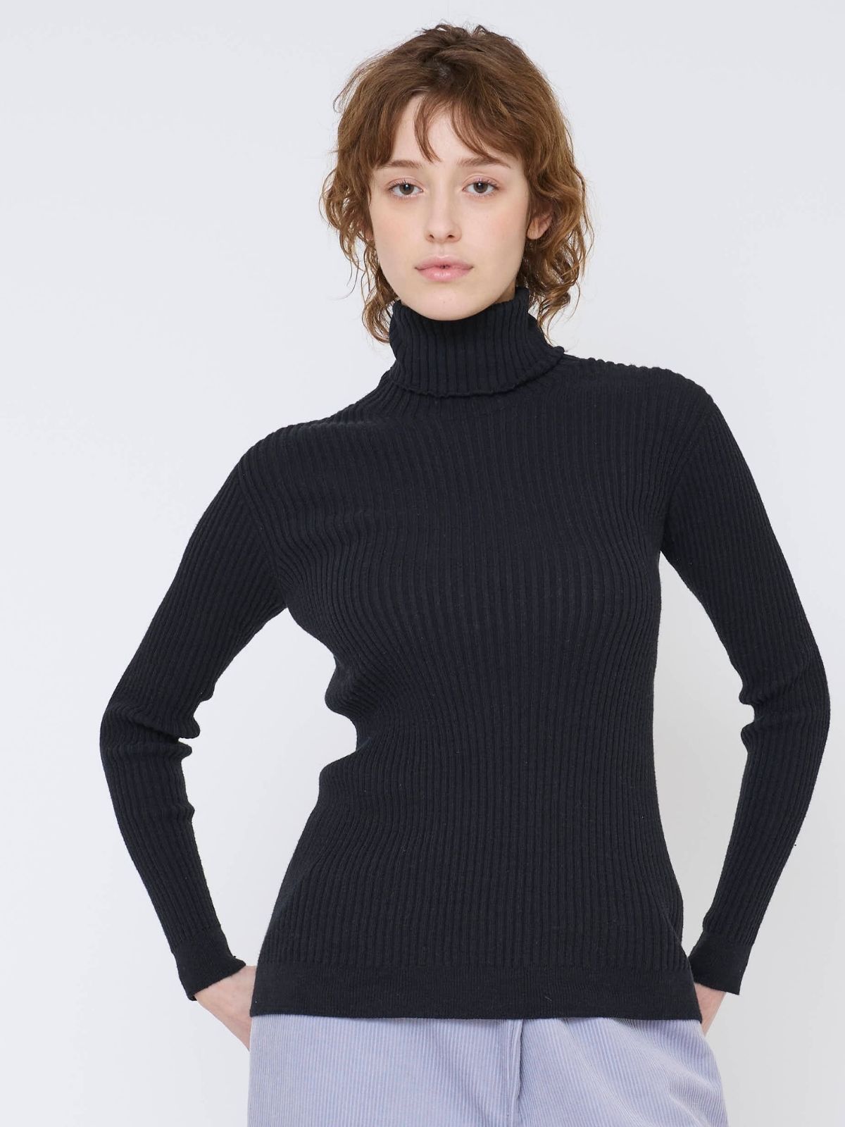 【シリーズ商品2点以上で10%OFF】再入荷｜コットンエアリーリブタートルネックトップス　ブラック