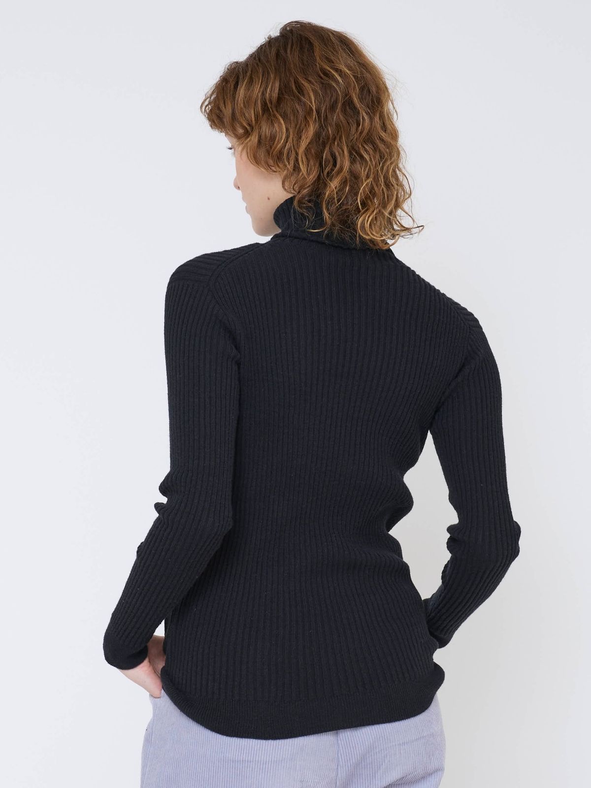 【シリーズ商品2点以上で10%OFF】再入荷｜コットンエアリーリブタートルネックトップス　ブラック