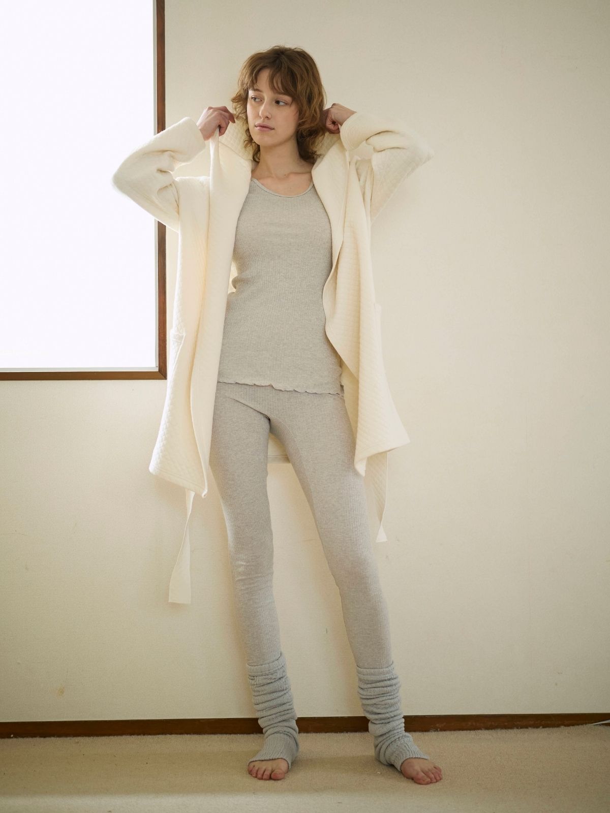 NEW｜キルティングフーデットガウンコート