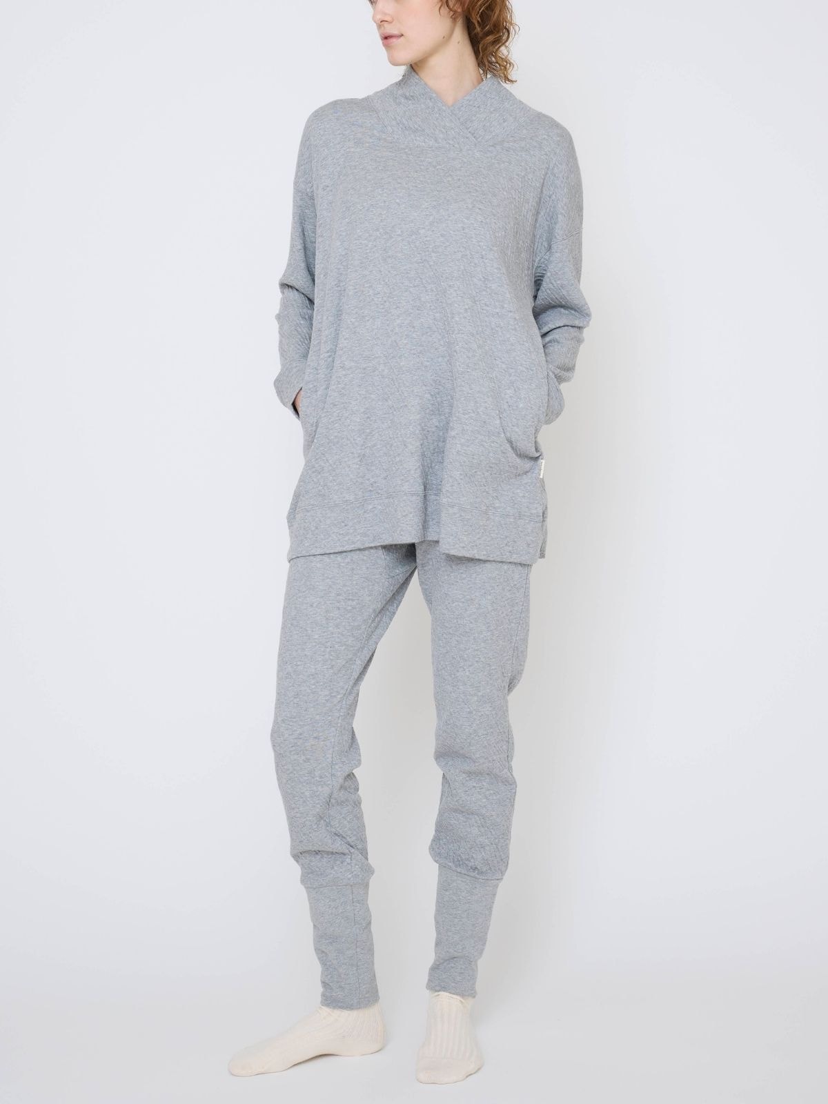 ナナデコール　リラックスコットン　パジャマ　上下セット　腹巻きパンツ 再入荷】リラックスコットン腹巻レッグパンツ グレー | すべての商品