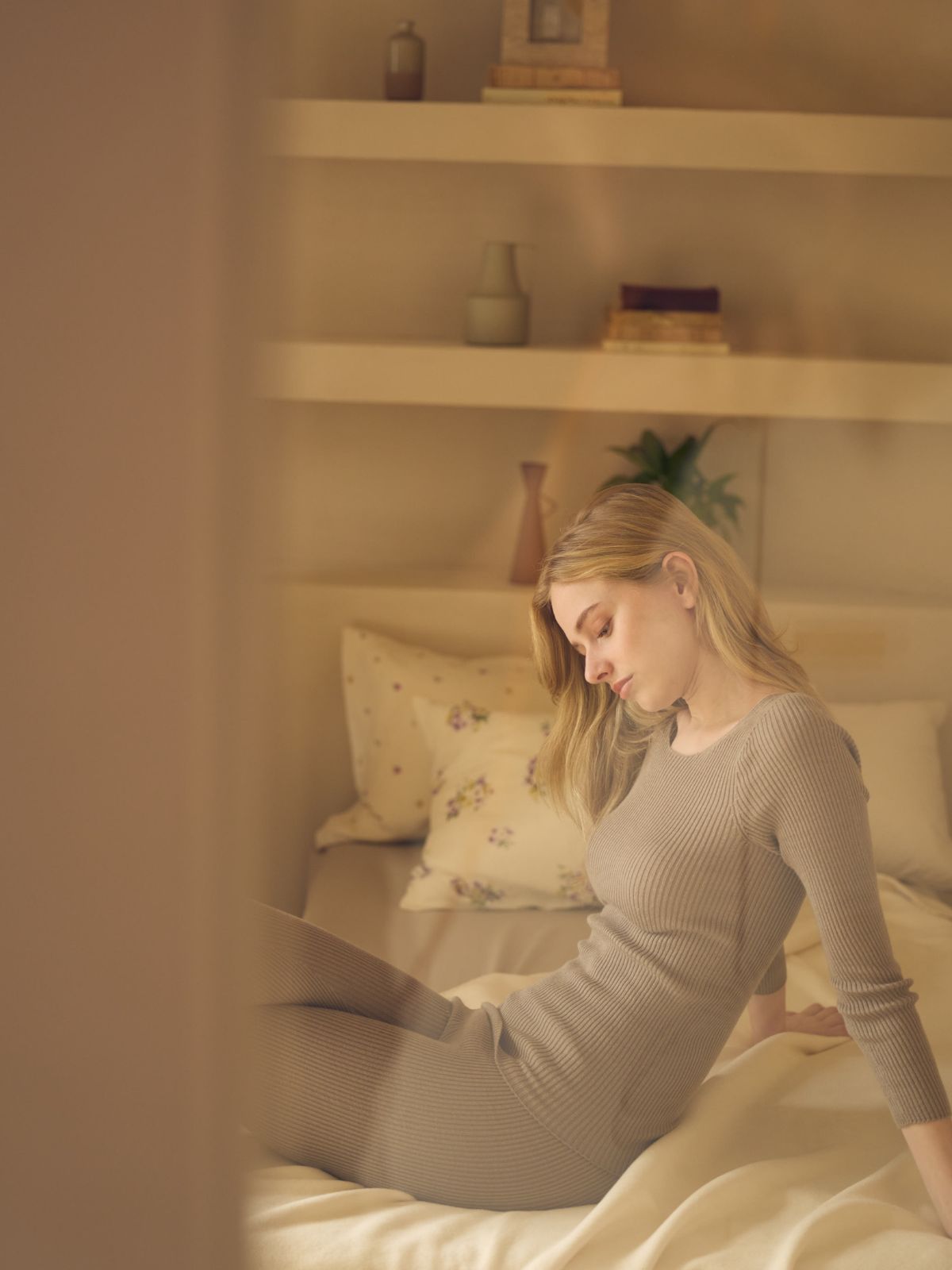 NEW｜シルクエアリーレギンス ラベンダー | すべての商品