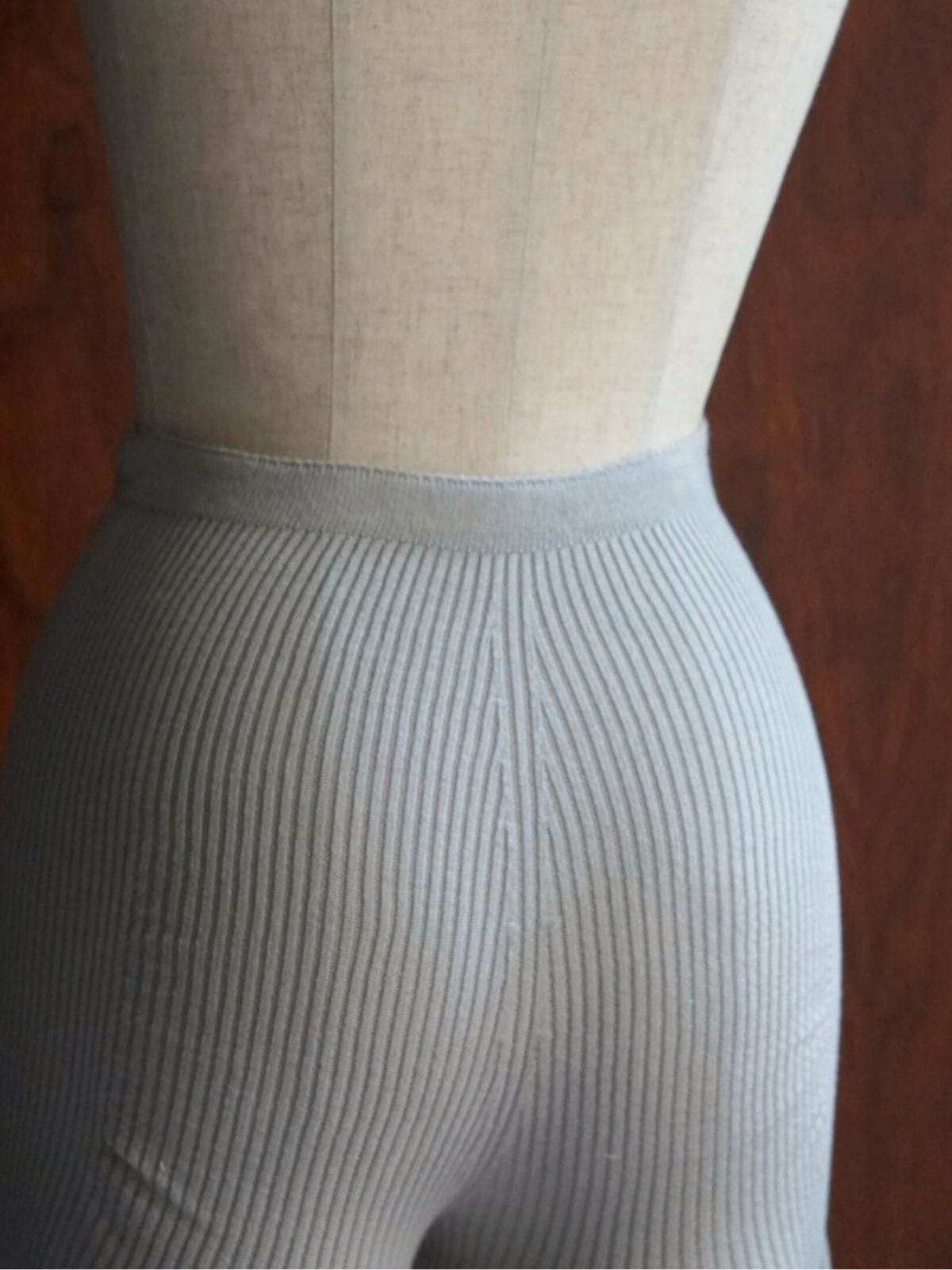 シルクエアリーレギンス ラベンダー