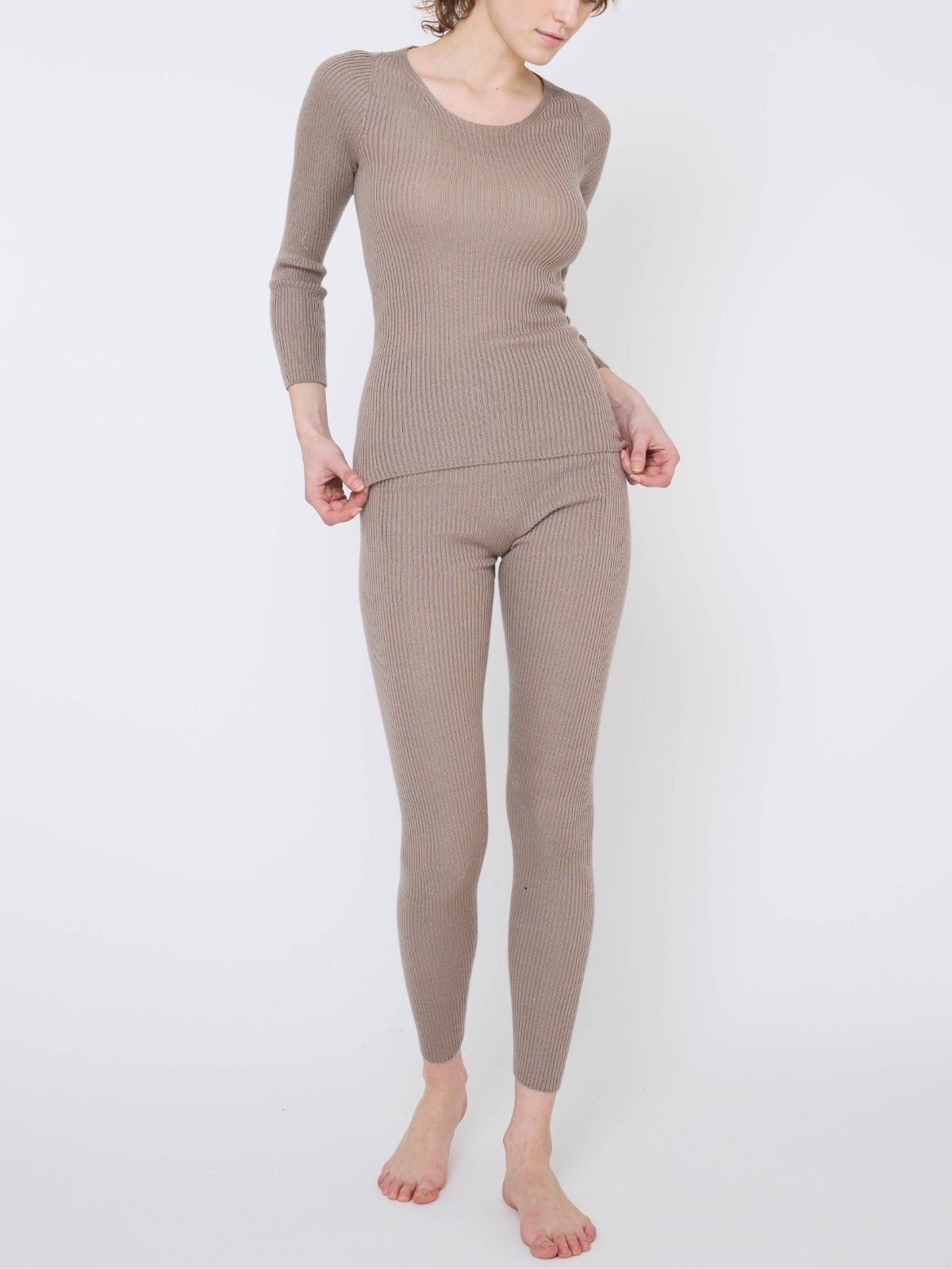 シルクエアリーレギンス ブラウン