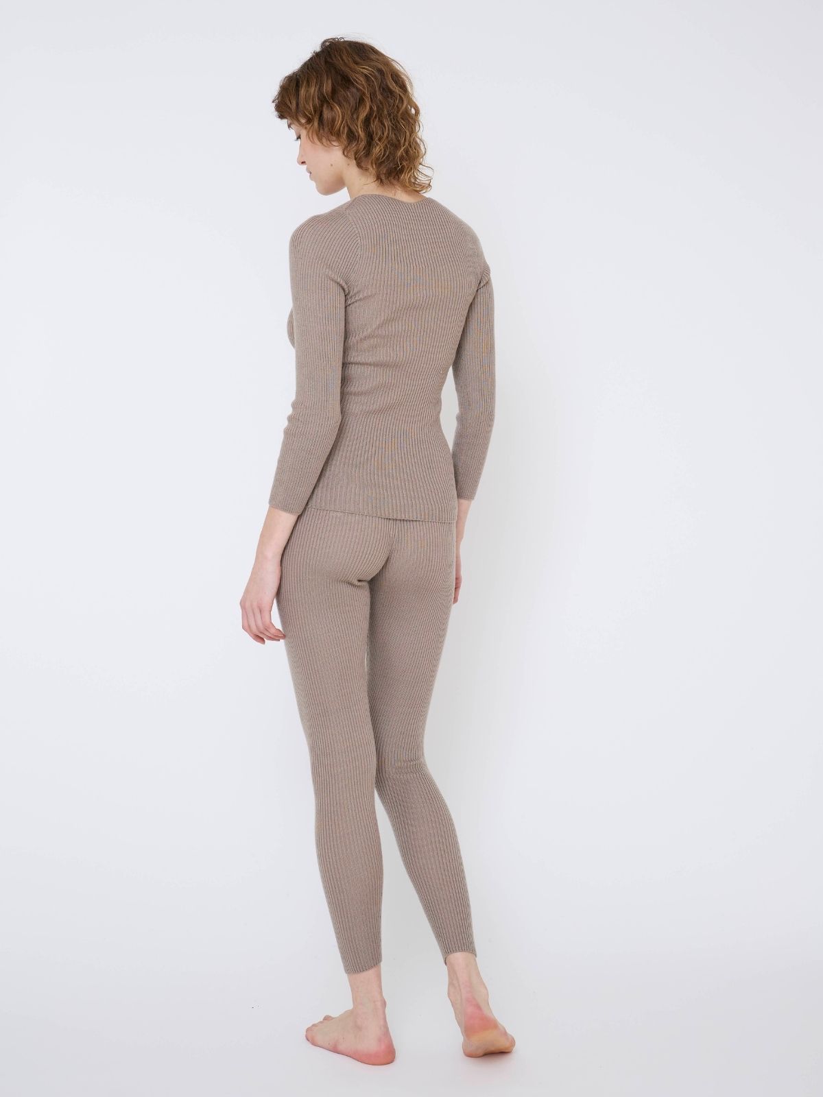 シルクエアリーレギンス ブラウン