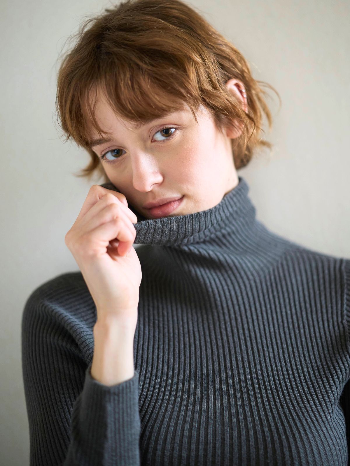 NEW｜シルクエアリータートルネックトップス ナチュラル | すべての