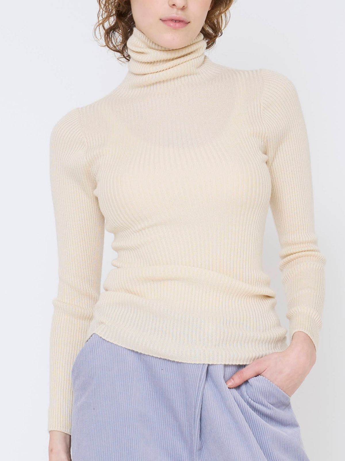 amerge タートルネッククロップドトップ　beige Amazon.co.jp: GRL タートルネッククロップド丈ニットトップス