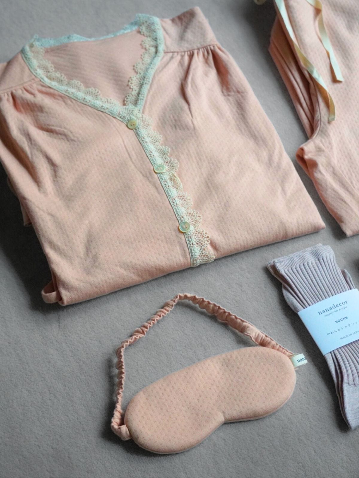 幸せを迎え入れる Lucky Pink “SUZURAN”　Set 2026