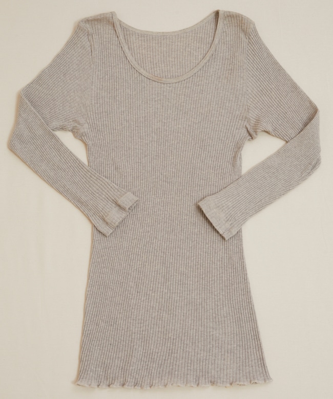 【2月下旬お届け予定】ナナリブロングスリーブＴシャツ　グレー