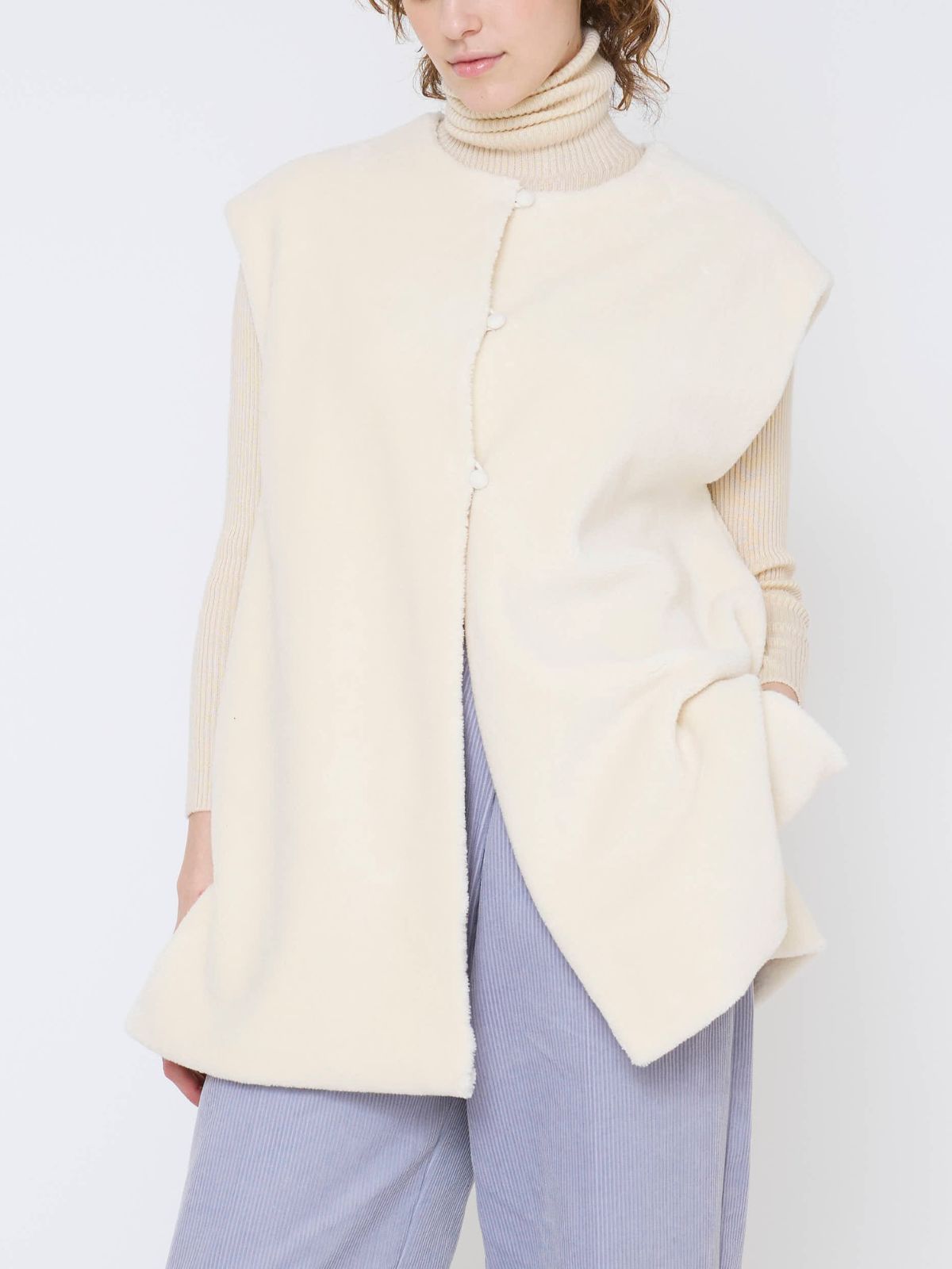 【残りわずか】ロングファーベスト