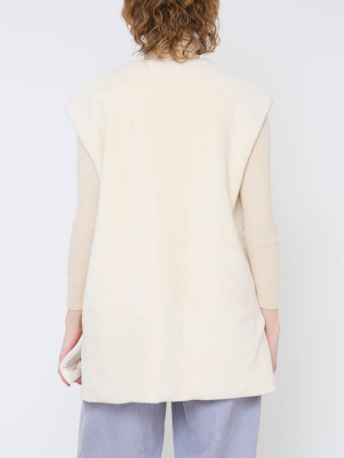 【残りわずか】ロングファーベスト