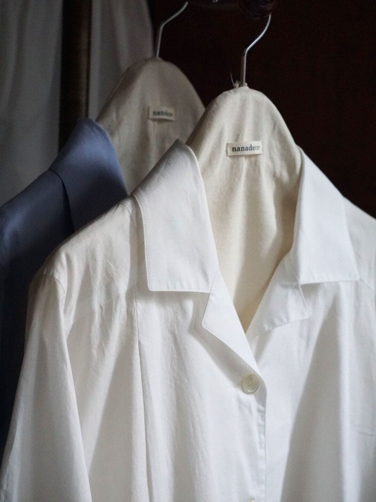 【先行予約】【種から育てた奥出雲のコットン】パジャマ上下セット ホワイト｜イニシャル手刺繍カスタム