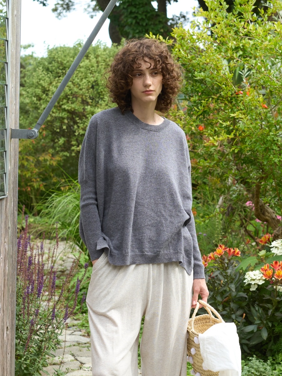 【NEW】【WOOL70%/CASHMERE30%】イタリアニットワイドプルオーバー（ライトピンク/ブラウン/チャコールグレー）