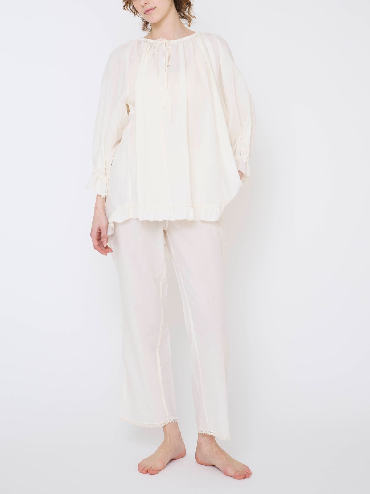 【新品　未使用】最終値下げ　nanadecor チェリーブロッサム NEW｜チェリーブロッサムパジャマ 上下セット ナチュラル