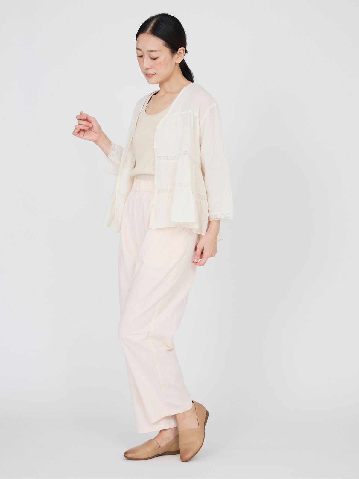 NEW｜コスモスレースティアードブラウス