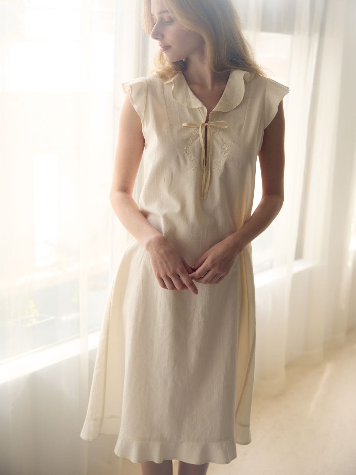 ★セール♪★BCBGMAXAZRIA 刺繍フリルイブニングドレス★ 20thAnniversary|復刻】リリー刺繍フリルドレス | ナイトウェア