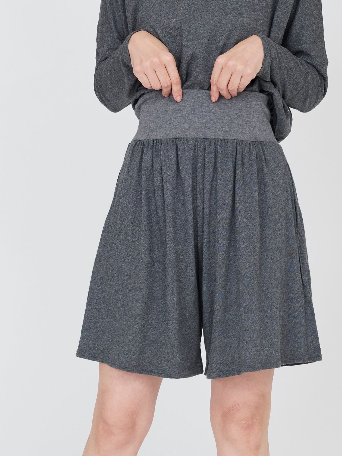 ファインニット腹巻ショートキュロット チャコールグレー