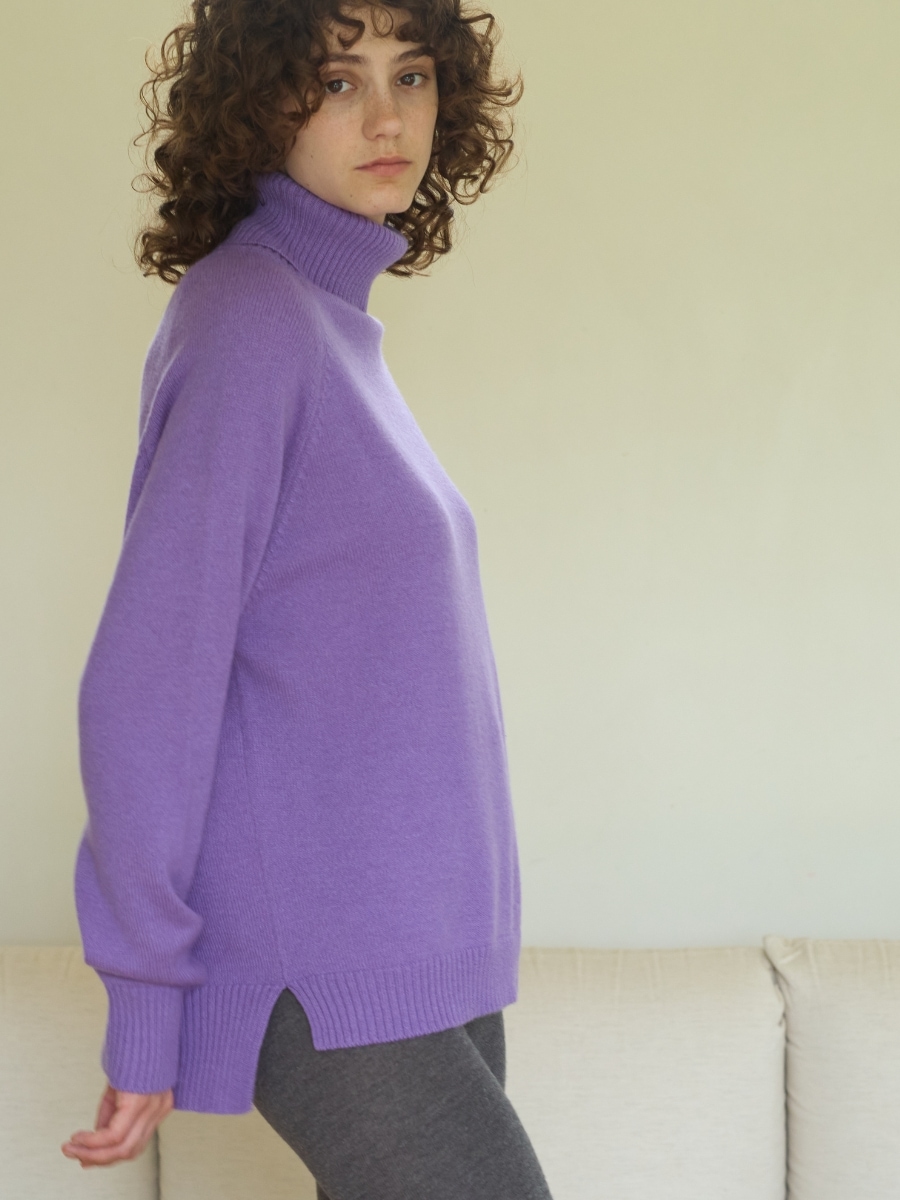 【NEW】【WOOL70%/CASHMERE30%】イタリアニットタートル（ライトベージュ//レッド/パープル）