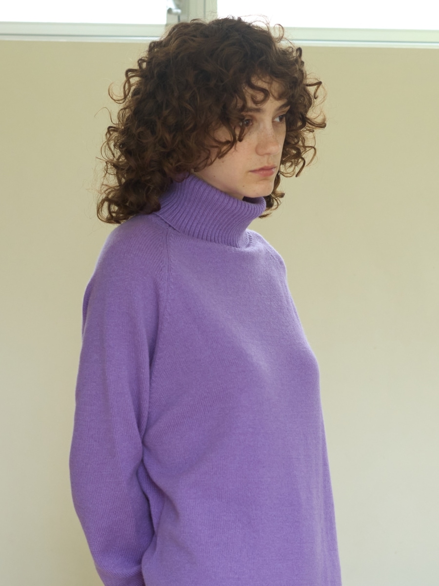 【NEW】【WOOL70%/CASHMERE30%】イタリアニットタートル（ライトベージュ//レッド/パープル）