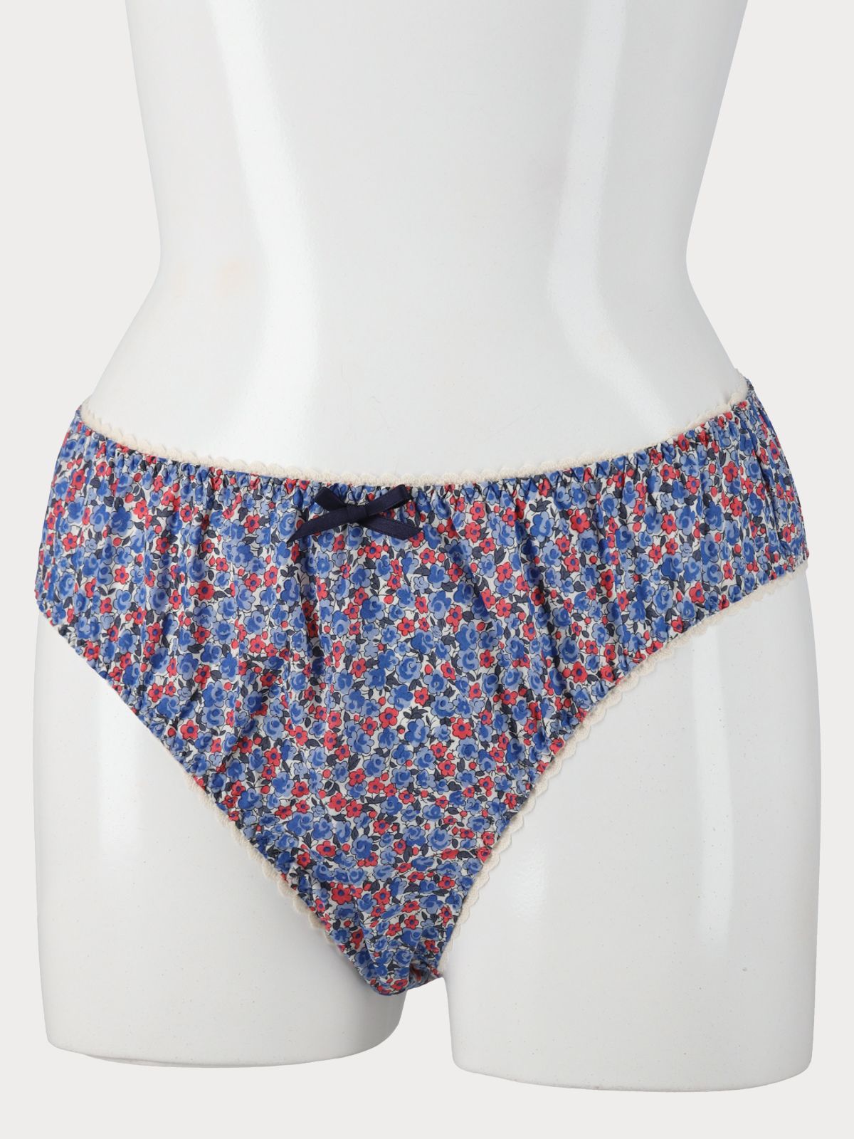 リバティキャンディフラワーベーシックショーツ