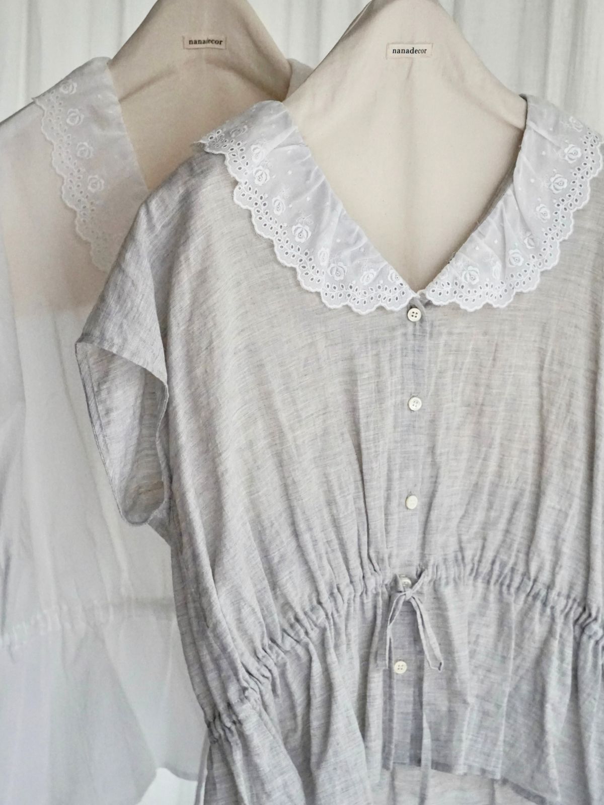 NEW｜クラシックローズレースブラウス ライトグレー