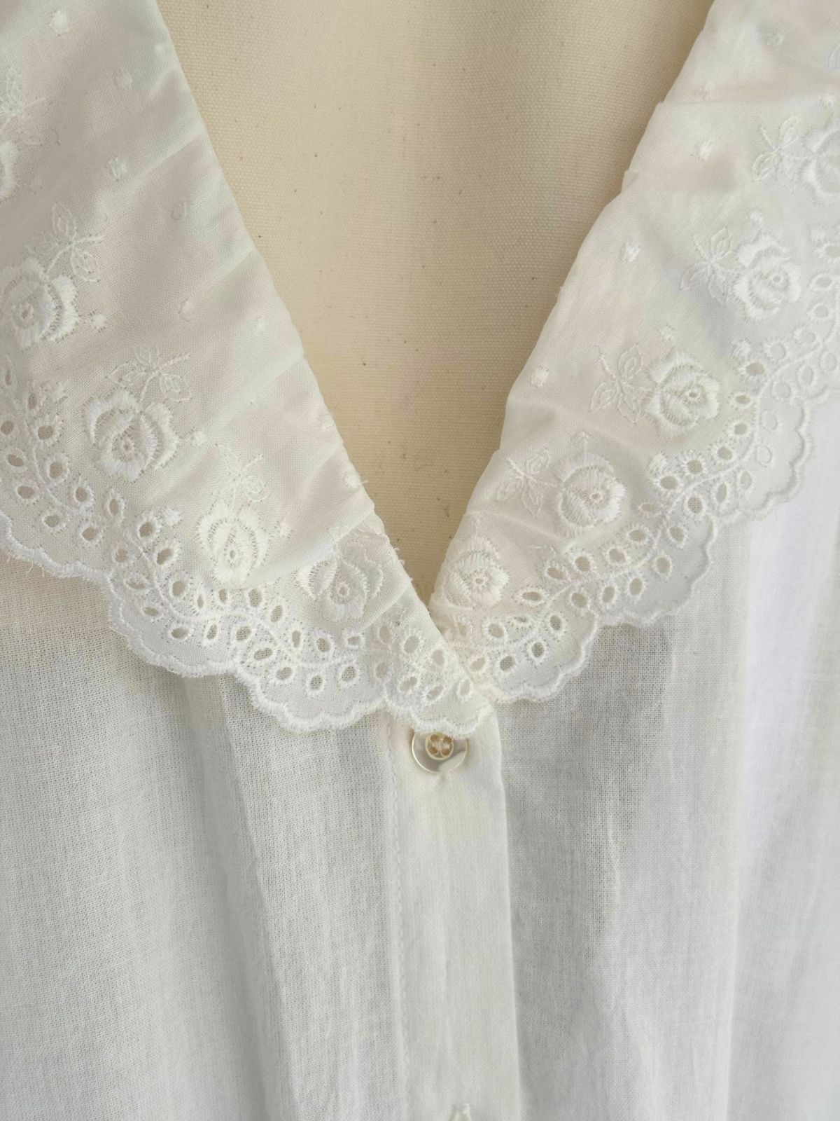 NEW｜クラシックローズレースブラウス ライトグレー