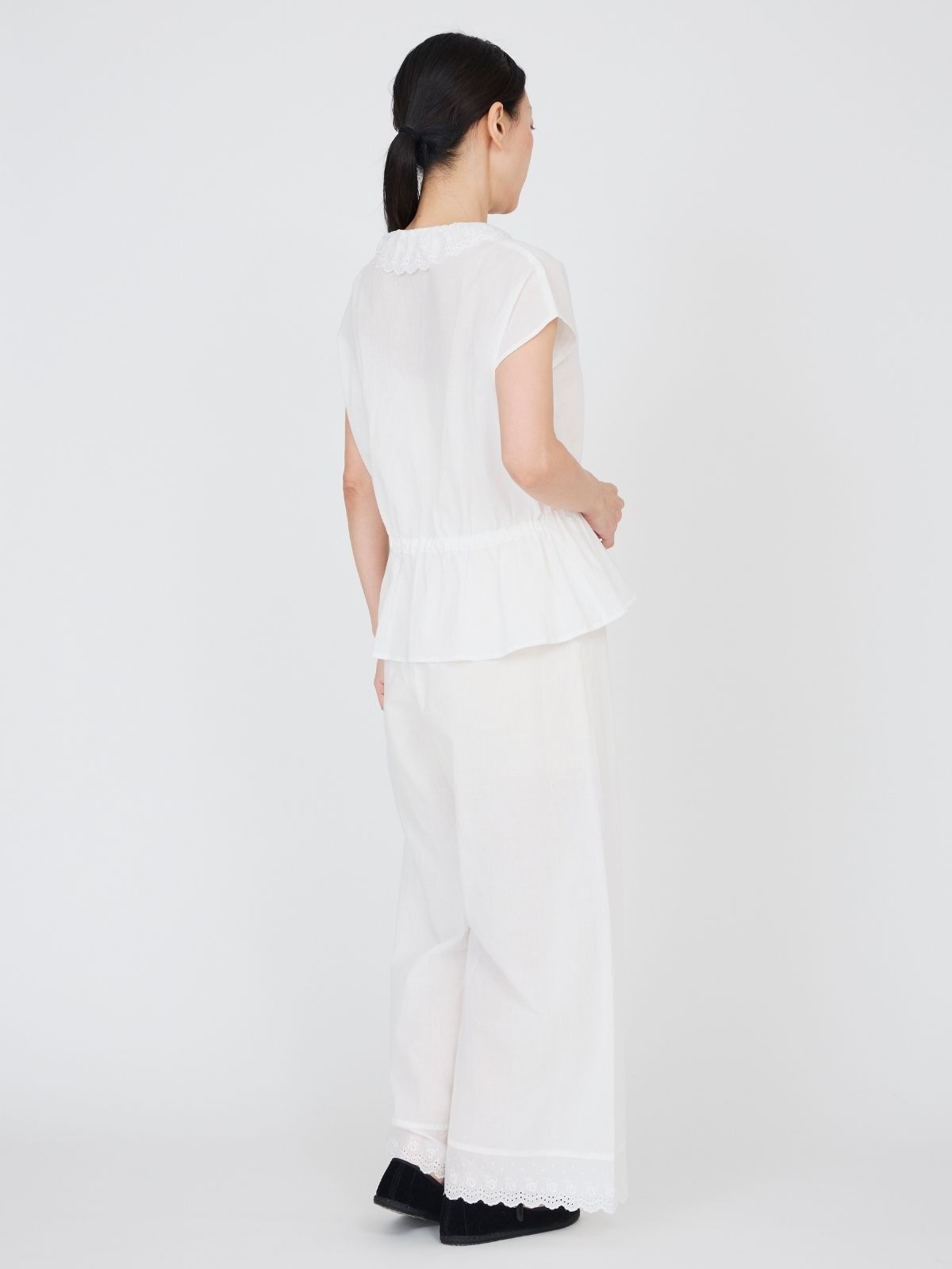 NEW｜クラシックローズレースブラウス ホワイト