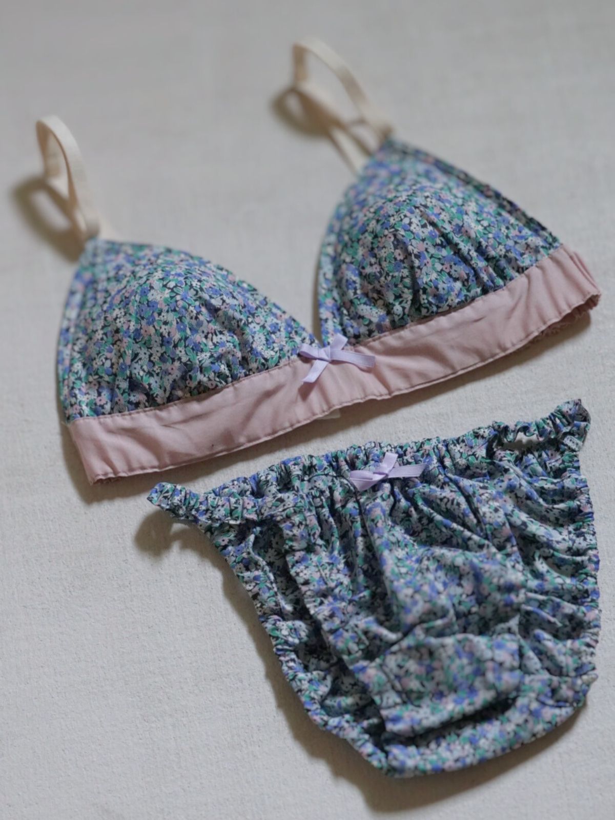 リバティポッピングフラワーストリングショーツ(M/L/LL)