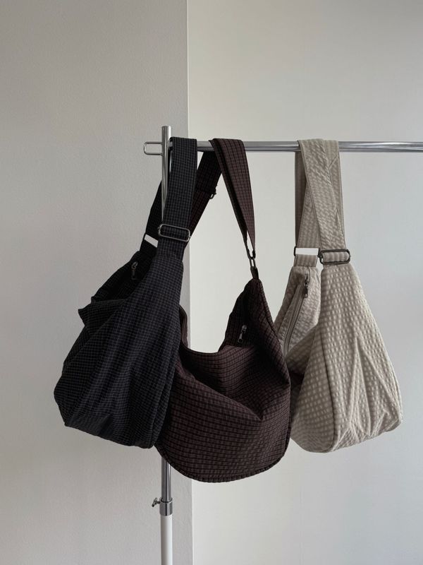color scheme check shoulder bag