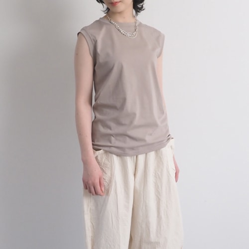 NARU(ナル) 110/2サイロプレミアムノースリーブ 648206BE