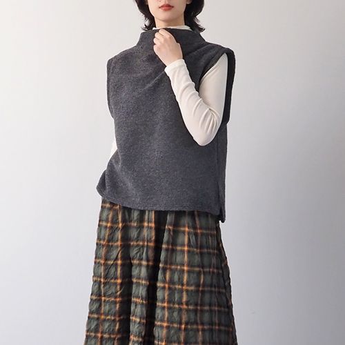 トップス,カットソー,ベスト 日本製 レディース