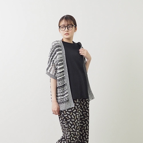 NARU(ナル) 抄繊糸 透かし柄グラデーションボーダーカーディガン 655605