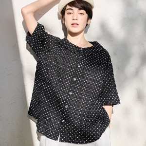 WEB限定カラーあり!NARU(ナル) 80ローンリップルシンプルドット ワイドカラーシャツ 662830