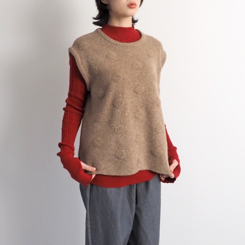 NARU(ナル) タスマニアラム パイルドットニットベスト 666611