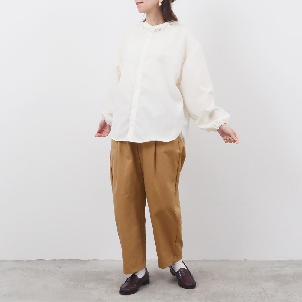 NARU(ナル) ギャバ タックテーパードパンツ 659997