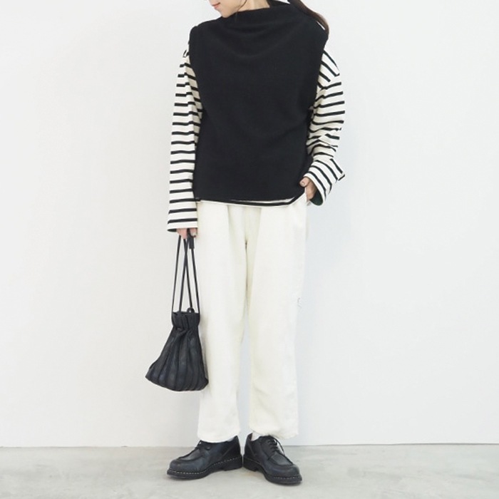 NARU(ナル) トラベルウールプレミアハイネックベスト 650241BD