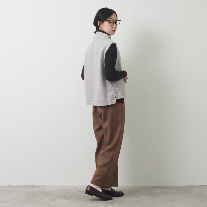 NARU(ナル) トラベルウールプレミアハイネックベスト 650241BD