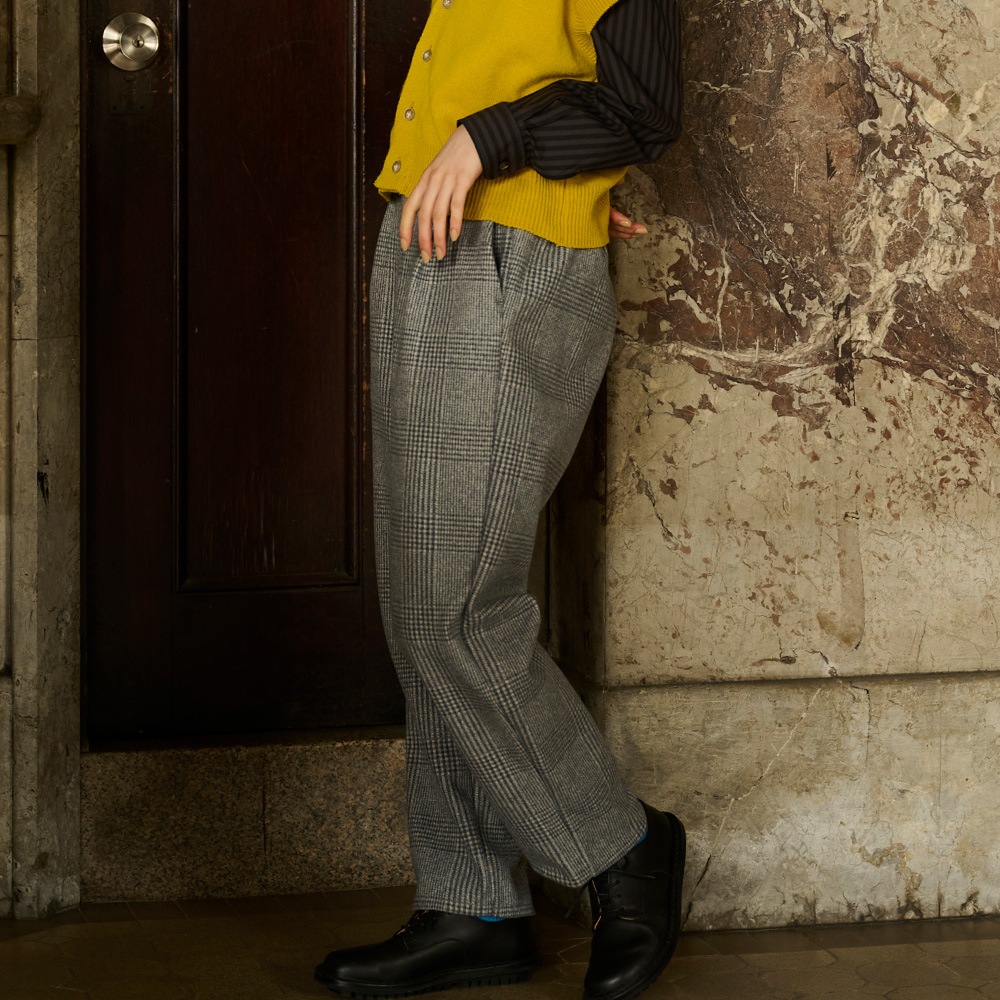 NARU(ナル) WOOLET杢グレンチェック タックパンツ 656237