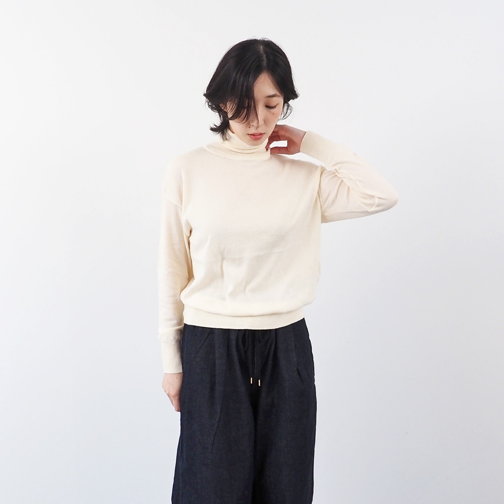 NARU(ナル) ムースヤーン タートルネックニット 666700 | 2025秋冬