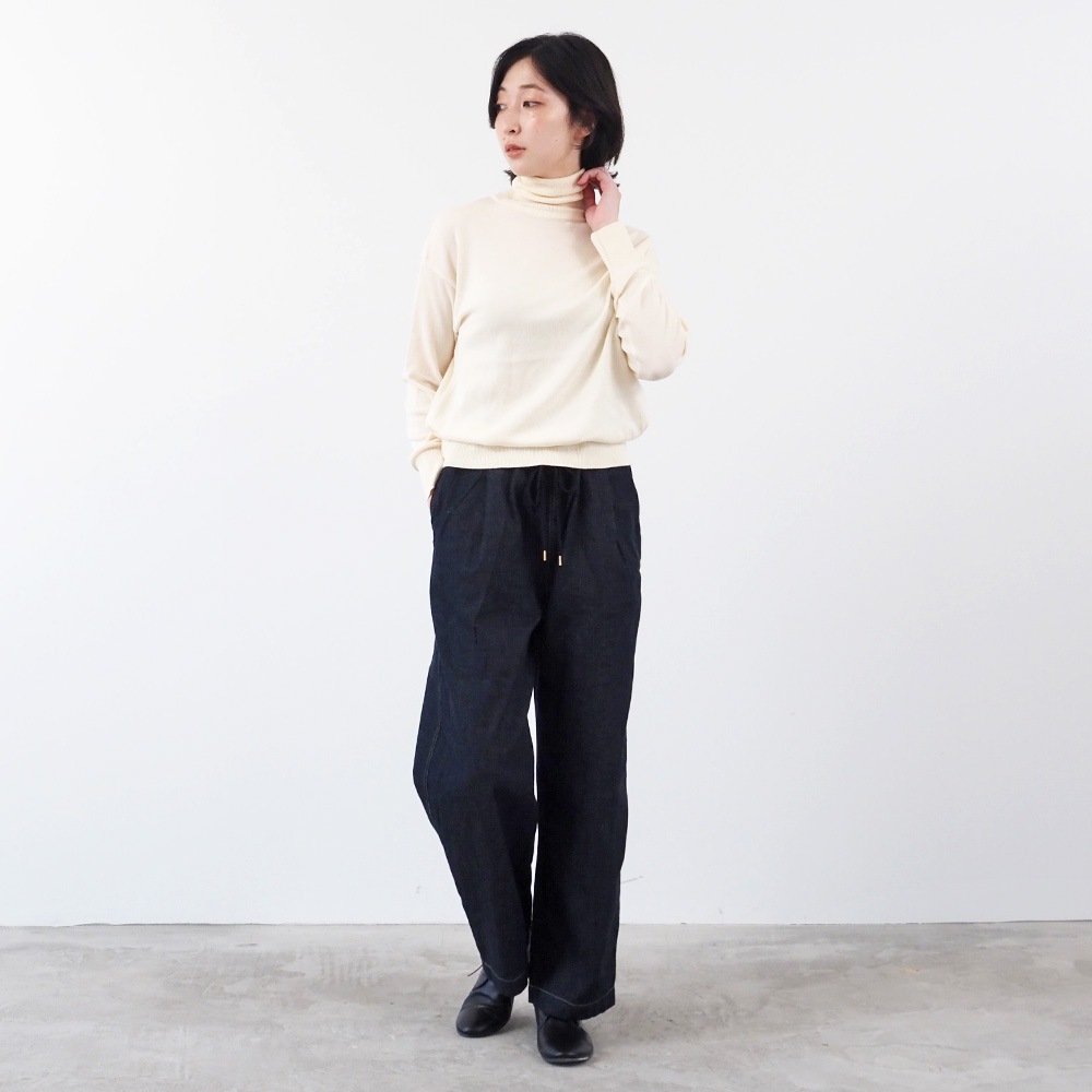 NARU(ナル) ムースヤーン タートルネックニット 666700