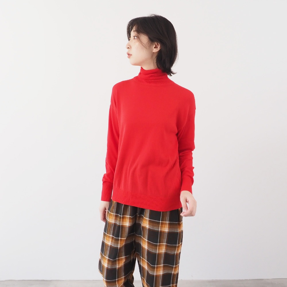 NARU(ナル) ムースヤーン タートルネックニット 666700