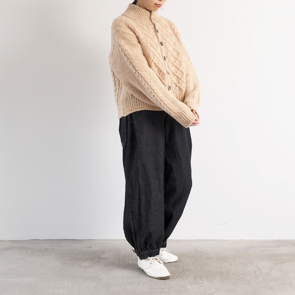 NARU(ナル) ドーゼットエアーヤーン エアリーアランニットカーデ 668400